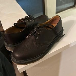 Doc Marten brown leather Oxford casual shoes, never worn!!